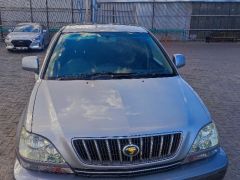 Сүрөт унаа Toyota Harrier