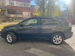 Photo of the vehicle Lexus RX