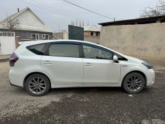 Сүрөт унаа Toyota Prius v (+)