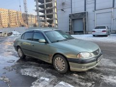 Фото авто Toyota Avensis