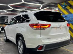 Сүрөт унаа Toyota Highlander