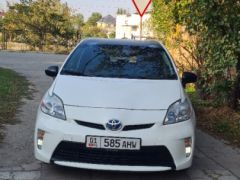 Фото авто Toyota Prius