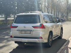 Сүрөт унаа Lexus LX