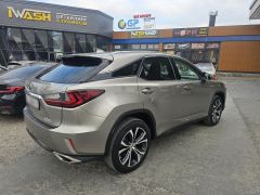 Photo of the vehicle Lexus RX