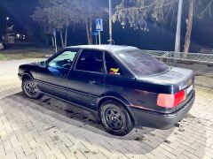 Photo of the vehicle Audi 80