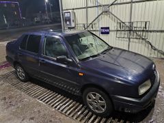 Фото авто Volkswagen Vento