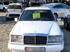 Фото авто Mercedes-Benz W124