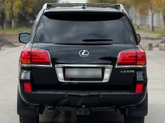 Photo of the vehicle Lexus LX