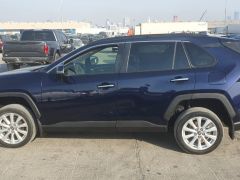 Сүрөт унаа Toyota RAV4