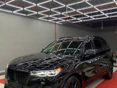 Фото авто BMW X7