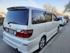 Сүрөт унаа Toyota Alphard