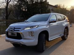 Photo of the vehicle Mitsubishi Montero Sport