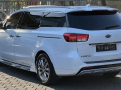 Сүрөт унаа Kia Carnival