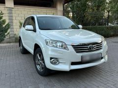 Сүрөт унаа Toyota RAV4