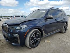 Photo of the vehicle BMW X7