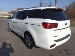 Фото авто Kia Carnival