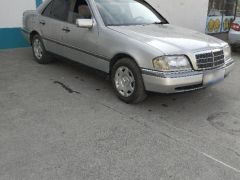 Сүрөт унаа Mercedes-Benz C-Класс