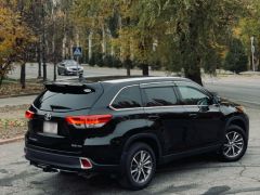 Сүрөт унаа Toyota Highlander