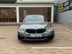 Photo of the vehicle BMW 5 Series