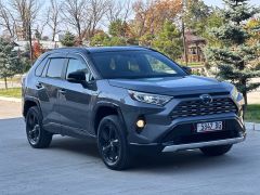 Сүрөт унаа Toyota RAV4