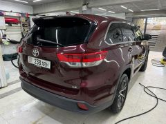 Сүрөт унаа Toyota Highlander