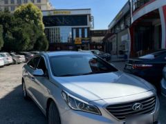 Photo of the vehicle Hyundai Sonata