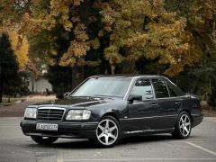 Фото авто Mercedes-Benz W124