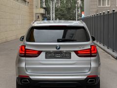 Photo of the vehicle BMW X5