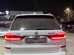 Фото авто BMW X7