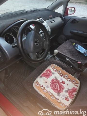 Local Baker Criticised For Calling Lalamove Driver 