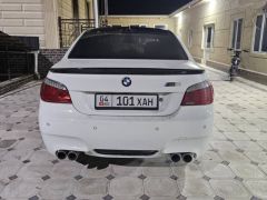 Photo of the vehicle BMW 5 Series