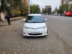 Photo of the vehicle Toyota Estima