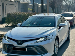 Сүрөт унаа Toyota Camry