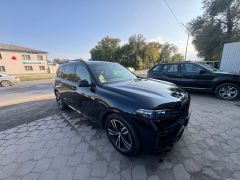 Фото авто BMW X7