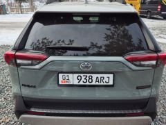 Сүрөт унаа Toyota RAV4