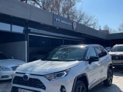 Сүрөт унаа Toyota RAV4