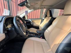 Сүрөт унаа Toyota RAV4