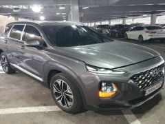 Photo of the vehicle Hyundai Santa Fe