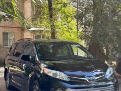 Сүрөт унаа Toyota Sienna