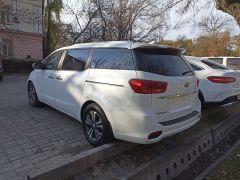 Фото авто Kia Carnival