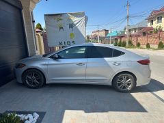 Сүрөт унаа Hyundai Elantra