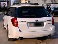 Photo of the vehicle Subaru Legacy