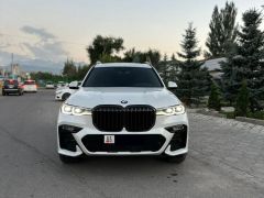 Фото авто BMW X7