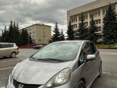 Фото авто Honda Fit