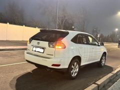 Сүрөт унаа Toyota Harrier