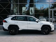 Сүрөт унаа Toyota RAV4