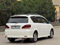 Photo of the vehicle Toyota Ipsum