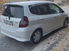 Photo of the vehicle Honda Fit