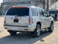 Сүрөт унаа Cadillac Escalade