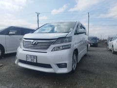 Сүрөт унаа Toyota Vellfire